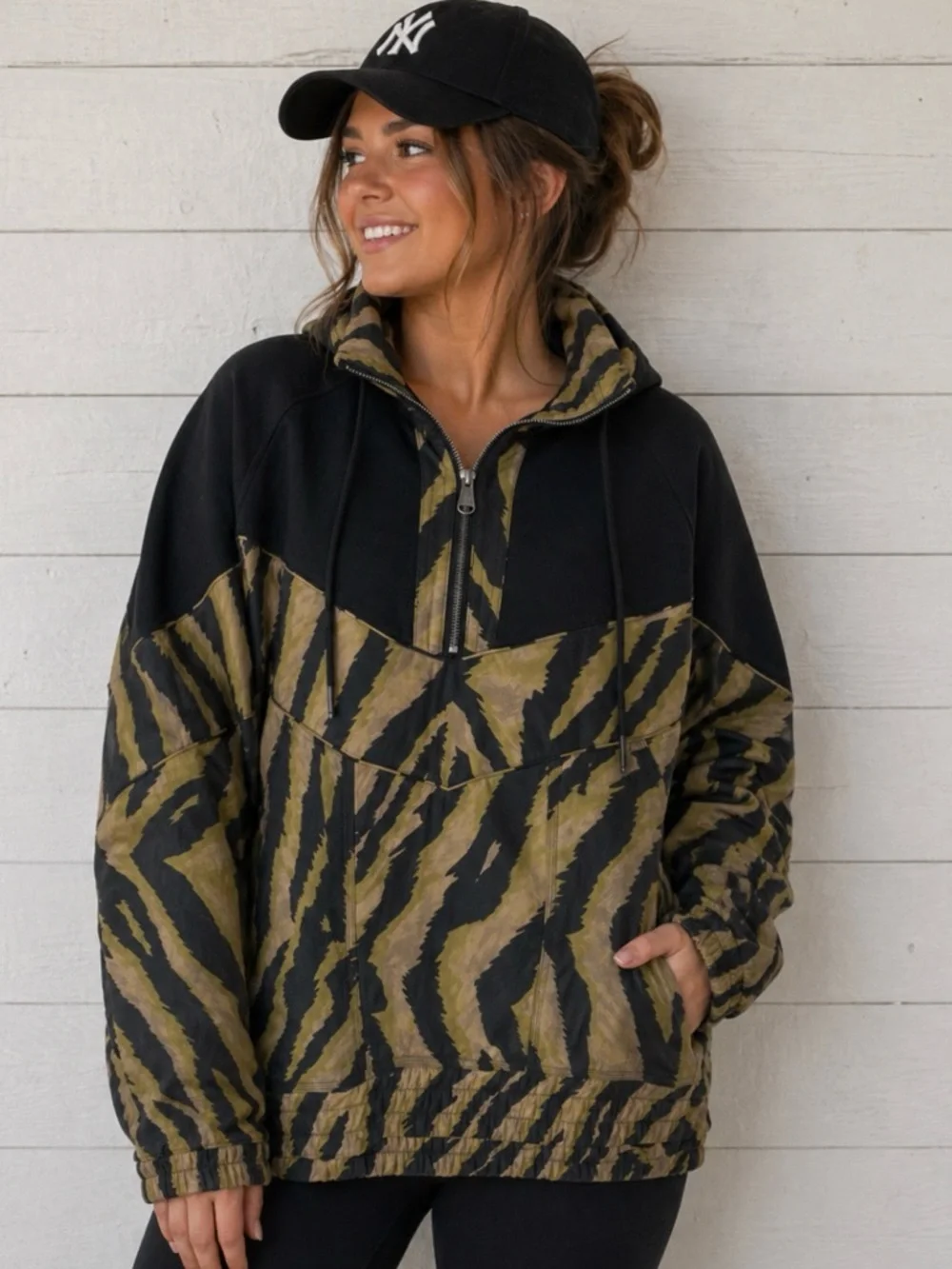 FP Movement Walk the Line pullover, women’s size Small. Olive/black.